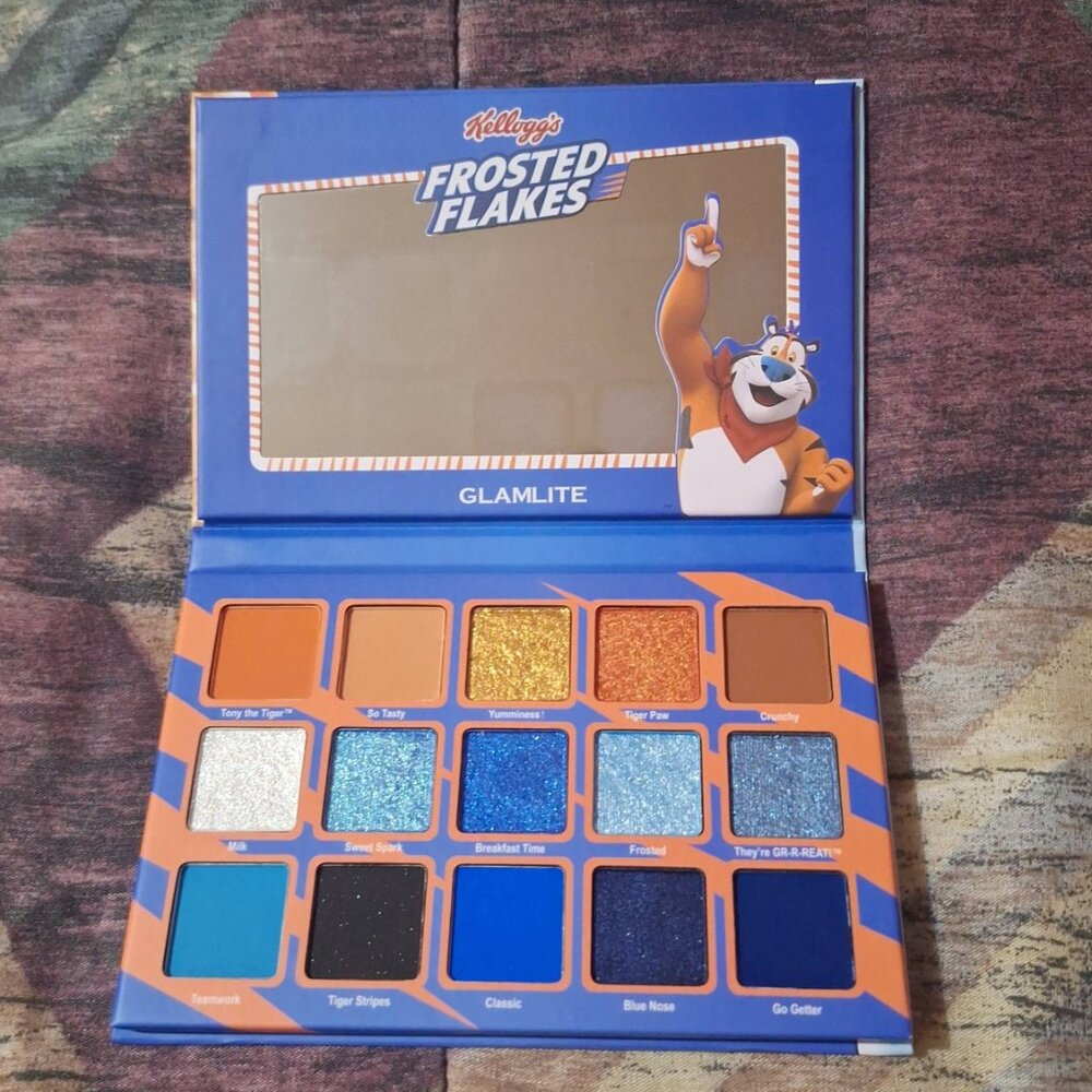 Glamlite x Kellogg’s Frosted Flakes Palette – Discontinued – With Original Box